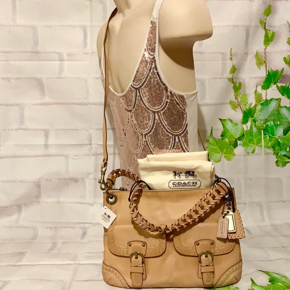 Coach Handbags - 🌺COACH 19013 🌺 NATURAL POPPY LEATHER WHIPPED STITCH FLAT CROSSBODY HIPPIE